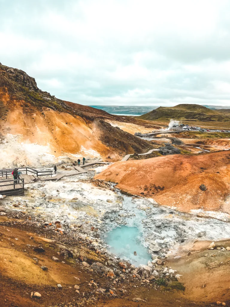 KRYSUVIK 
viaje de 15 días por Islandia